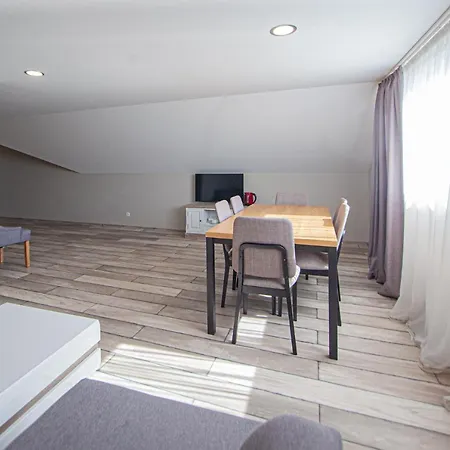 Biplan Hotel