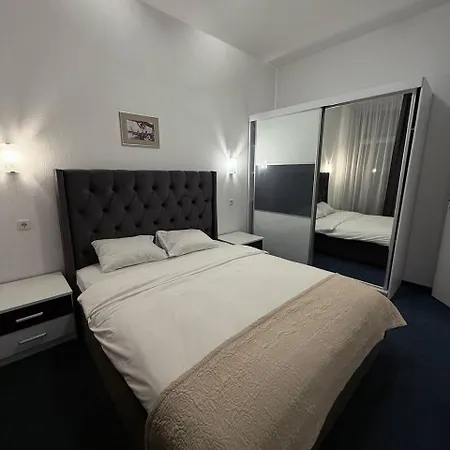 Biplan Ξενοδοχείο Νταουγκαβπίλς